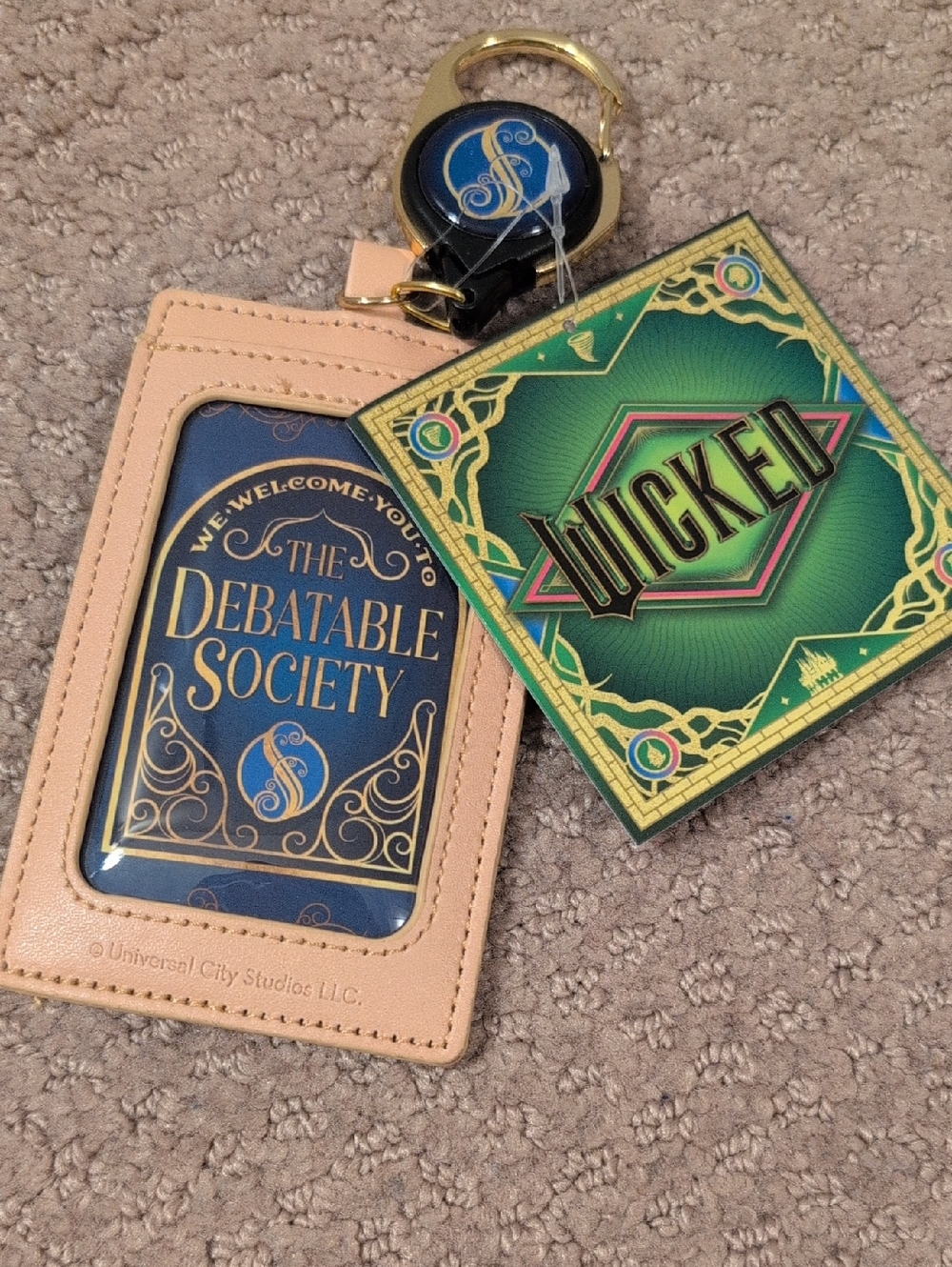 Wicked Shiz University Key Card Holder Keychain NWT